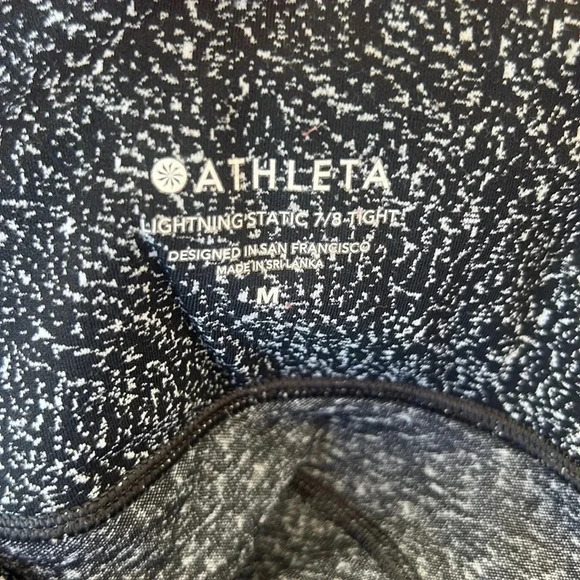 ATHLETA Lightning Static 7/8 Leggings, Women’s Size Medium, Black/White, Pockets - Picture 10 of 13